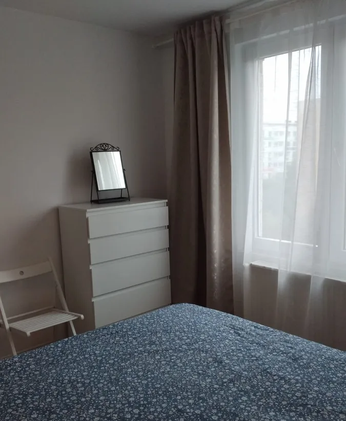 Berceni Aparatorii Patriei apartament 3 camere 1985