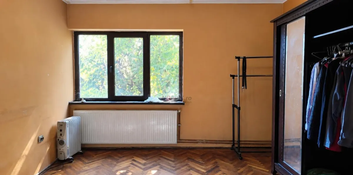Budapesta Tineretului vila art deco 7 camere curte generoasa