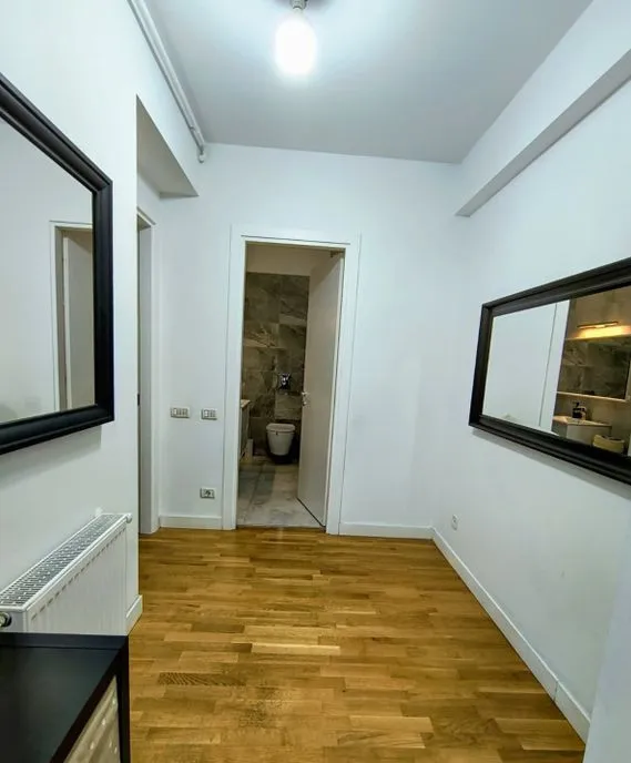 Iancu Nicolae Gradina Zoologica Jolie Ville Loc parcare