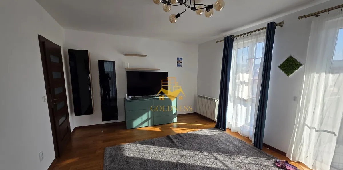 2 camere decomandate Andrei Muresanu Prima inchiriere Calea Turzii