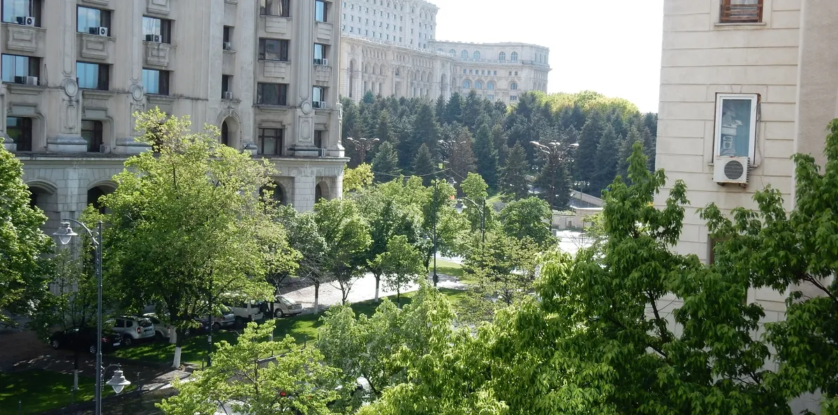 Parcul Izvor vedere Parlament Natiunile Unite