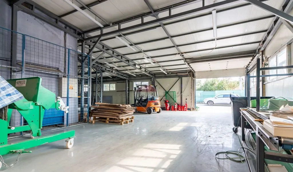 Vanzare Spatiu industrial logistic 1550mp Centura B Renovat 2024 isu