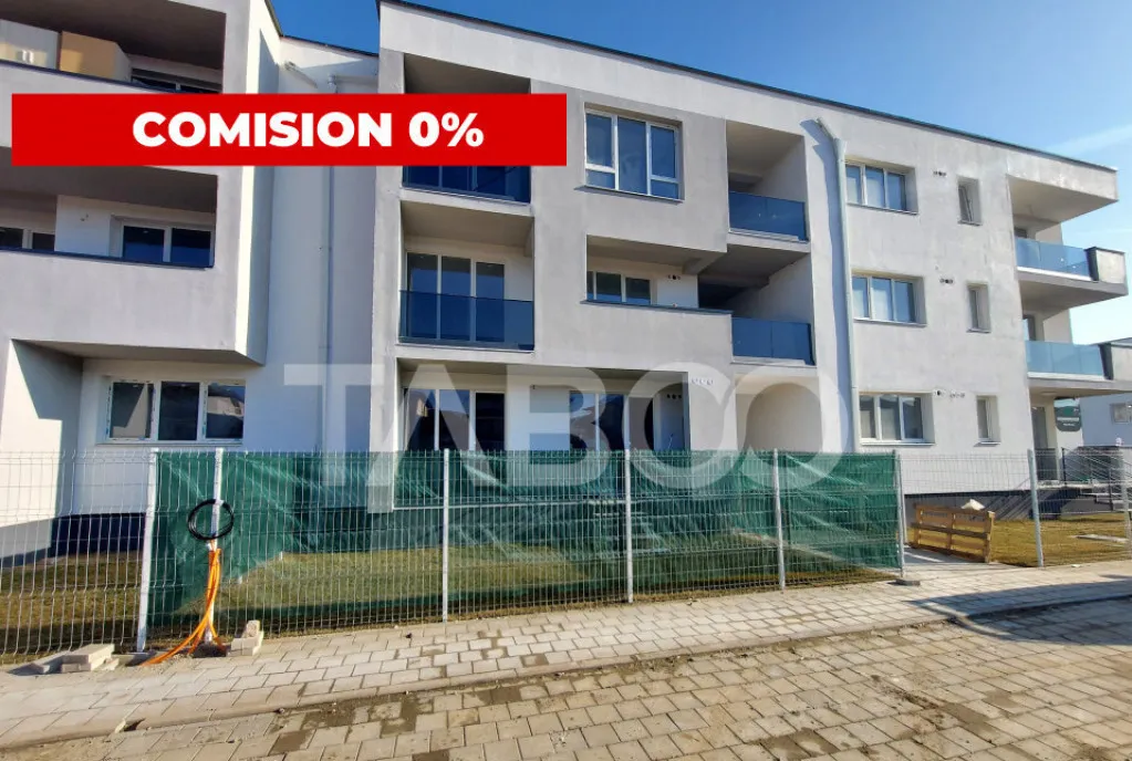 Apartament 2 camere decomandate de vanzare balc