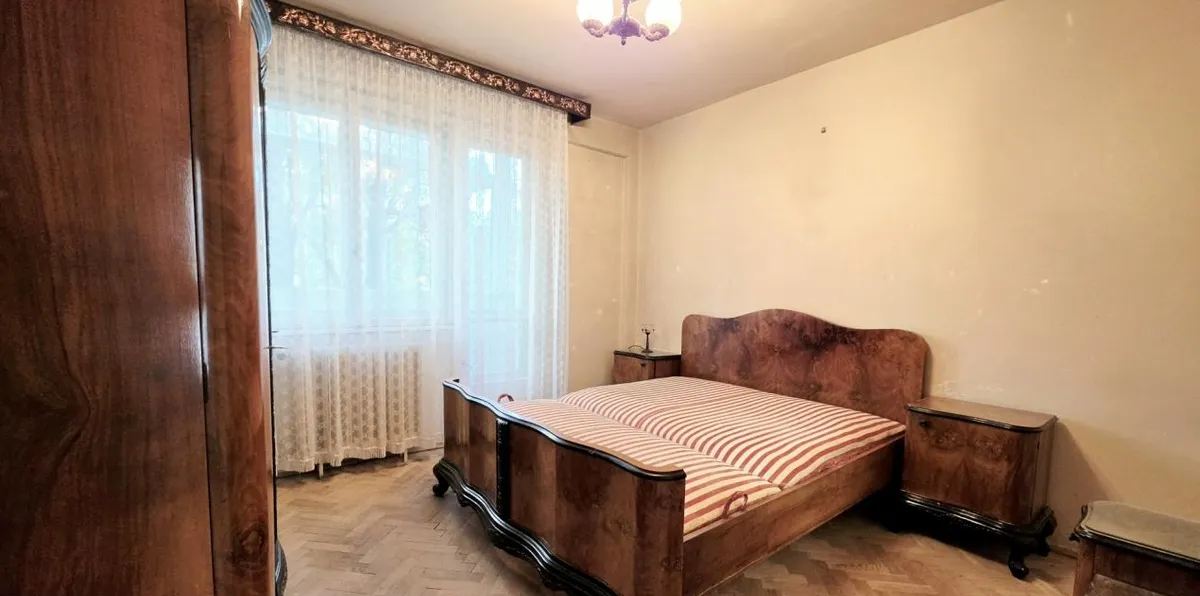 Ion Mihalache 38 3 camere decomandat La doi pasi de piata Victoriei