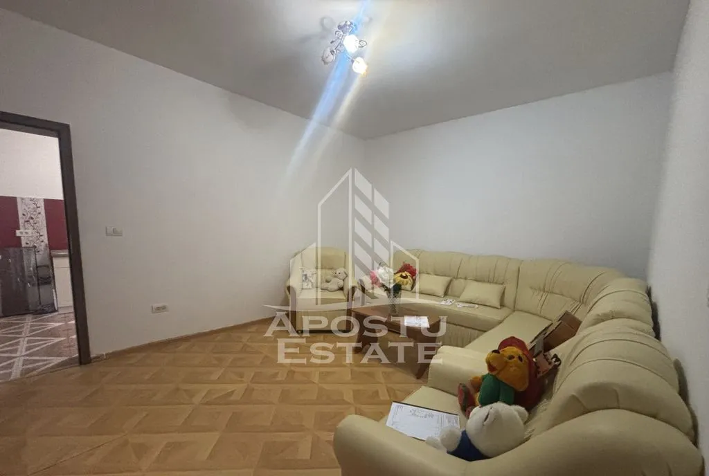 Casa de vanzare cu 3 camere in Mosnita Noua canalizare Timisoara