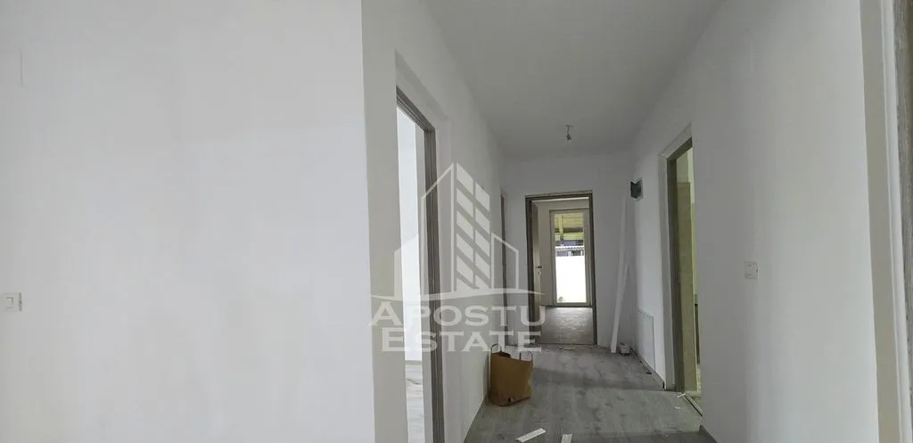 Casa de vanzare noua in vatra satului 500 mp teren Sag