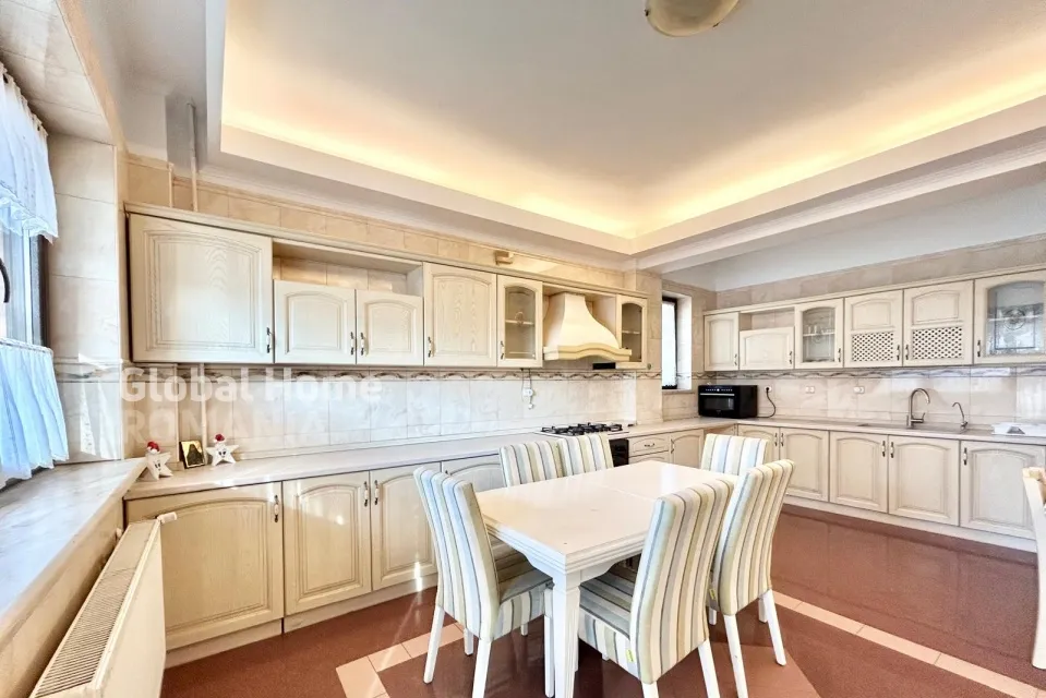 Cartierul Francez Fit4You Le Club inchiriere apartament elegant 5 camere