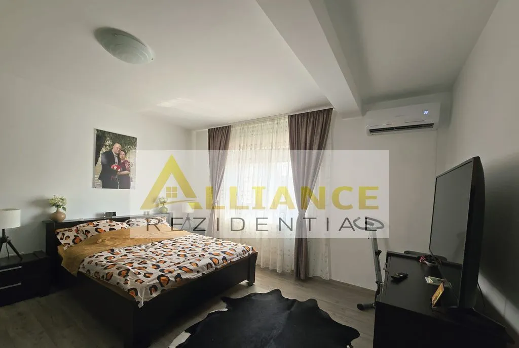 Casa Comuna Berceni 4 camere Panouri 6 kW 240 000EUR