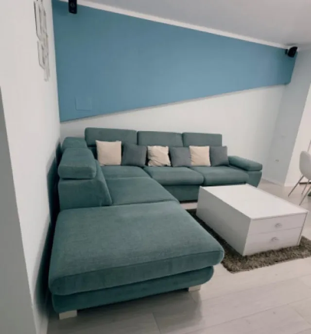 Apartament de inchiriat - 2 camere in zona Faleza Nord