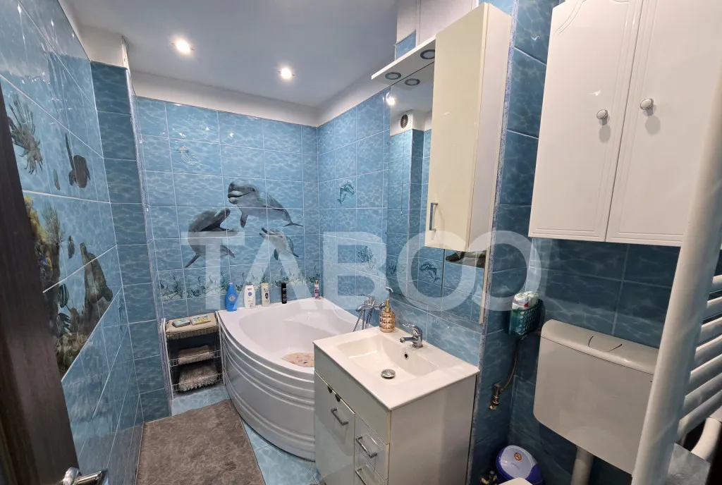 Apartament 3 camere mobilat 2 bai balcon pivnita Mihai Vitea