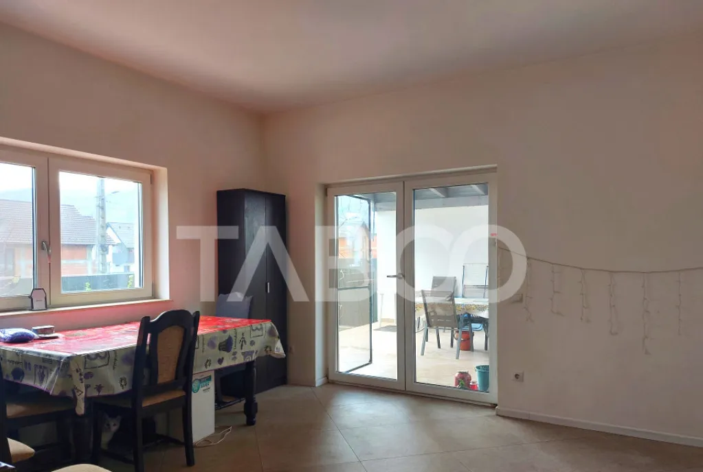 Casa 4 camere P 1E 118 mp cu teren Cisnadie