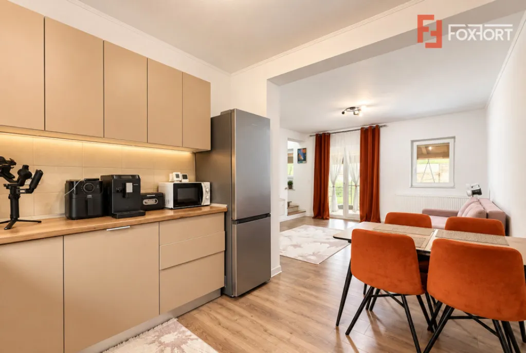 Duplex de vanzare Sanandrei 3 camere teren 264 mp