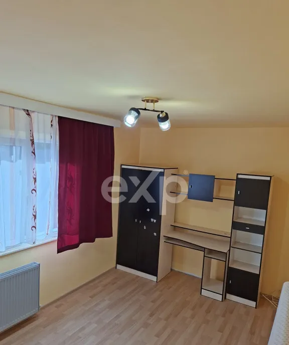 Apartament 2 camere Tractorul Coresi 550EUR/luna loc pa
