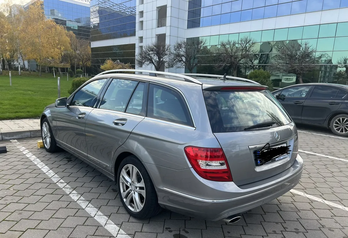 Mercedes Benz C 220