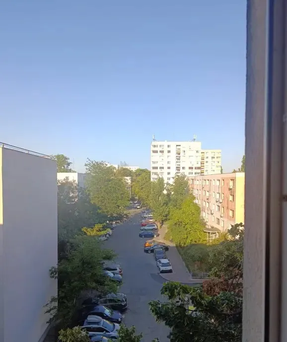 Proprietar Vand apartament 3 camere Titan Salajan
