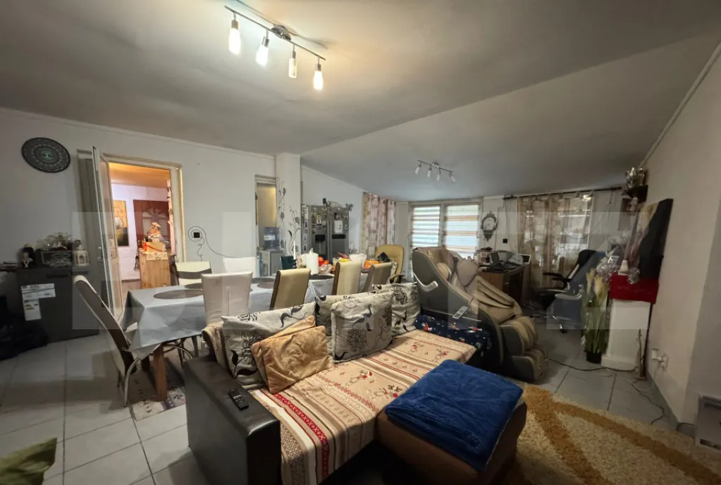 Casa cu 5 camere 300 mp in Hunedoara