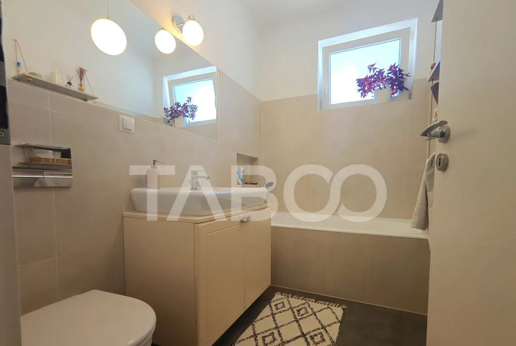 Apartament 3 camere 2 bai 76 mp utili pod in Selimbar zo