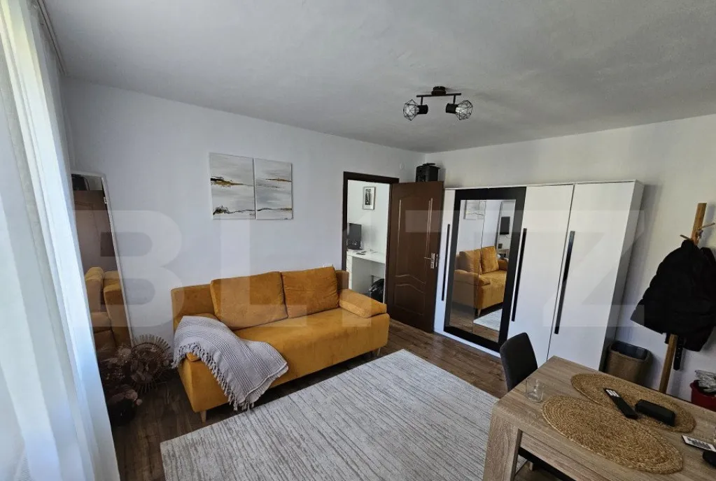 Apartament 2 camere zona Decebal