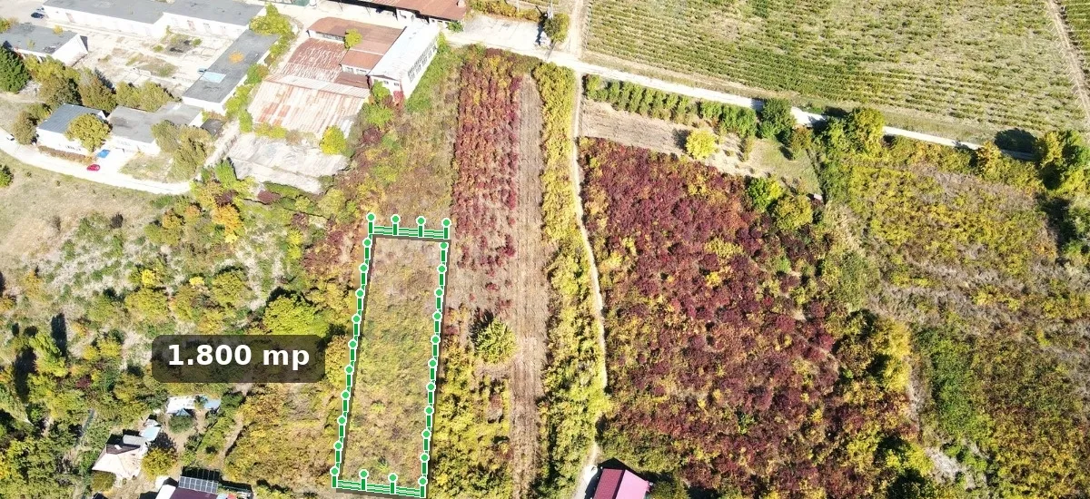 Teren intravilan de 1 800 mp langa crama Viisoara Stefanesti Arges