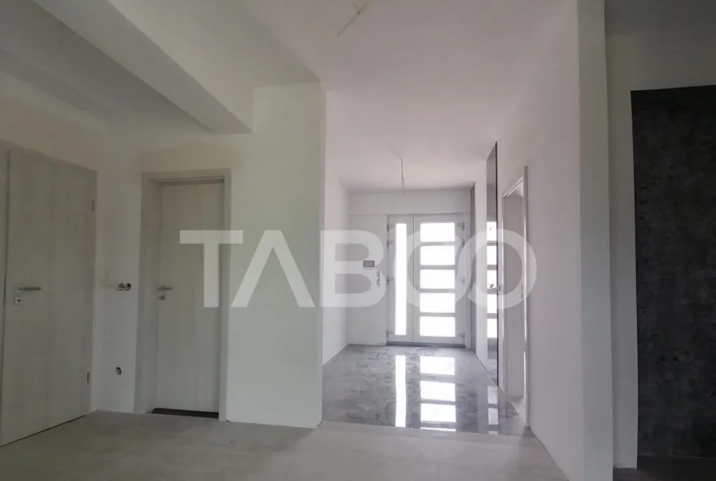 Casa cu 5 camere piscina si priveliste superba Cis