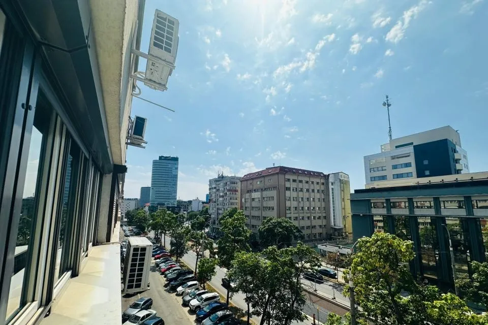 Apartament modern cu 3 camere fara comision mutare imediata