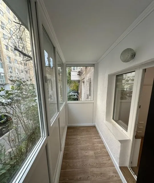 Lujerului inchiriere apartament 3 camere 619 euro pet friendly