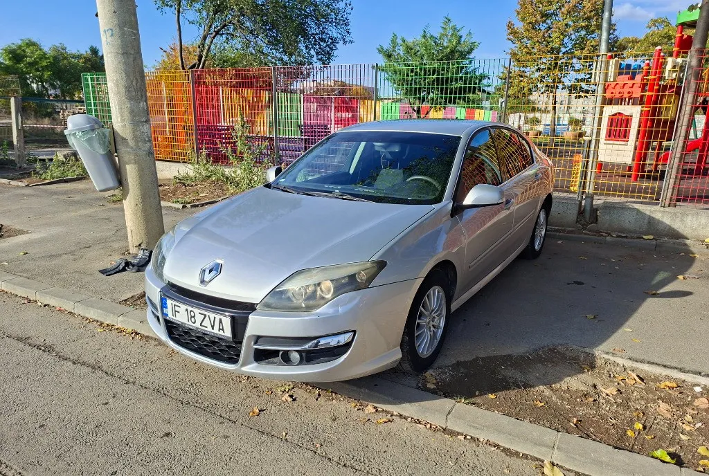 Renault Laguna 3 1 5 DCI 2 650 eur