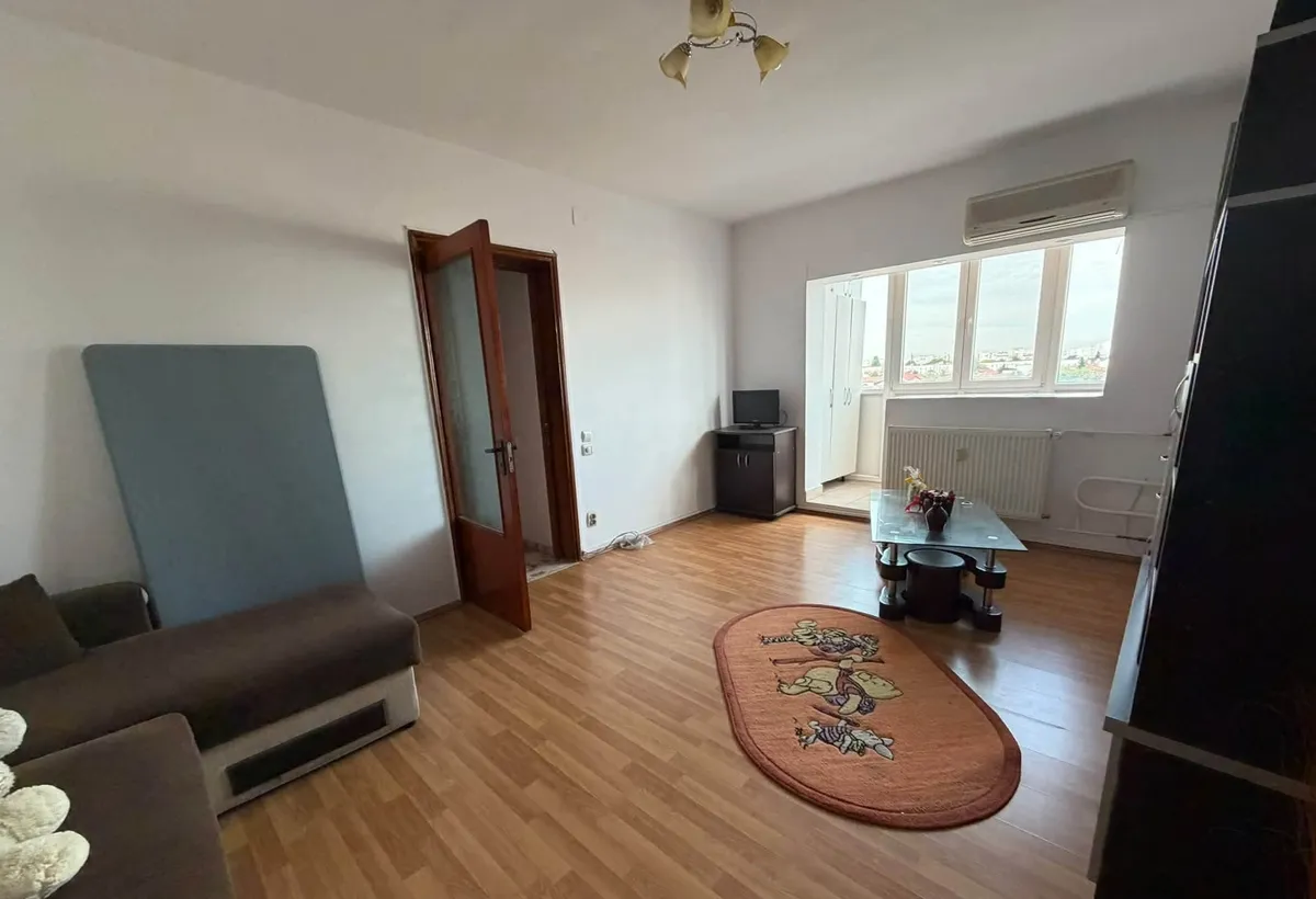 Berceni Apartament cu 4 camere si 2 bai de vanzare in zona Piata Resita