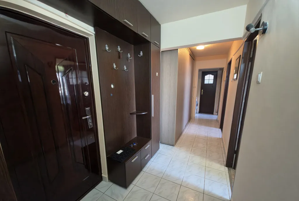Tomis 3 apartament 3 camere decomandat Bd Tomis