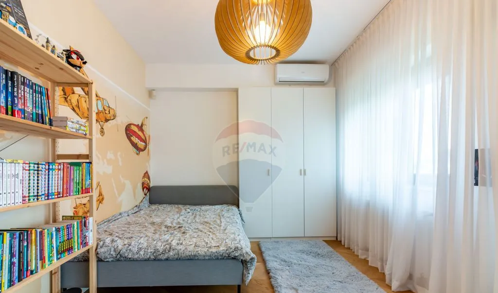 Vila superba 7 camere zona linistita Bucurestii Noi