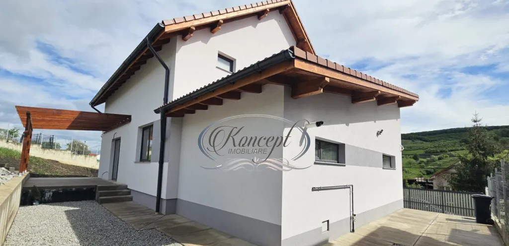 Casa individduala cu cf in Popesti