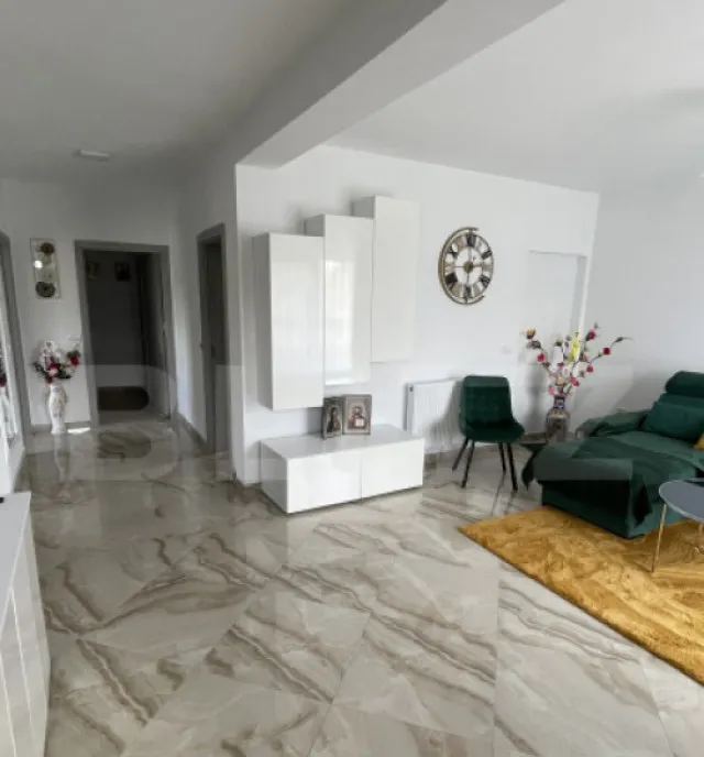 Casa noua 110 mp 6 000 mp de teren zona Cotmeana