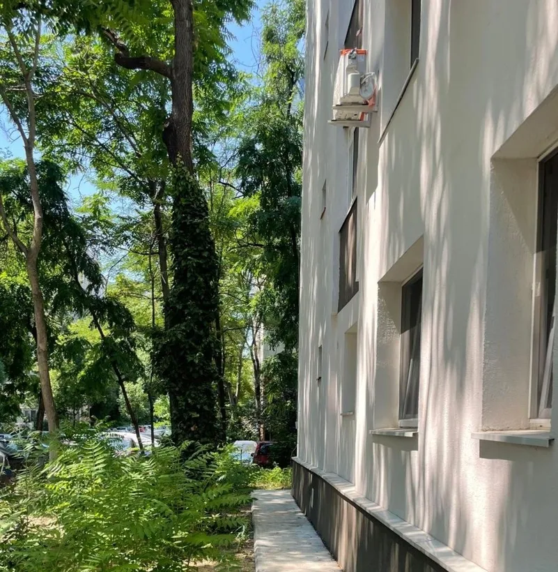Crangasi apartament cu 2 camere la 5 min pana la metrou Crangasi