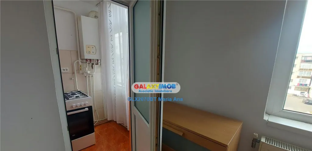 Garsoniera etaj 2 zona Grivita