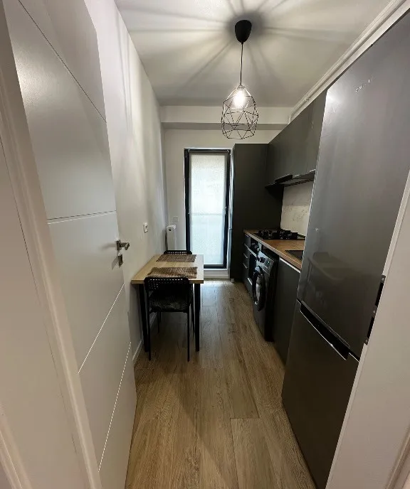 Inchiriez apartament 2 camere decomandat - Metrou Grozavesti 3 min