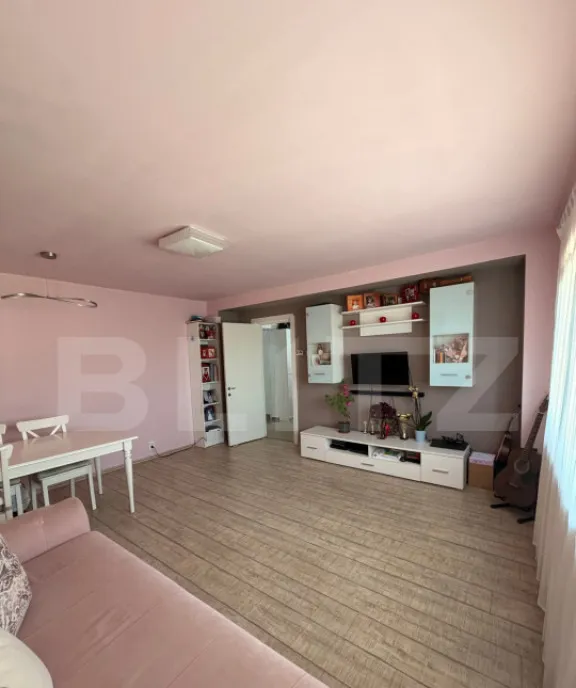Apartament 3 camere 82 mp zona Sud