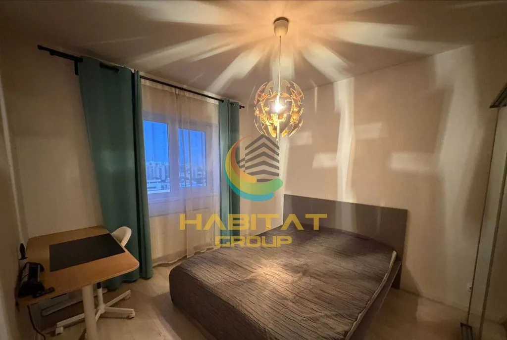 Apartament de 3 camere decomandat cu vedere panoramica si parcare inclusa
