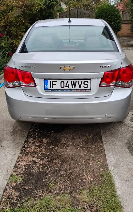 Chevrolet cruze 2 0 2012 3 500 eur