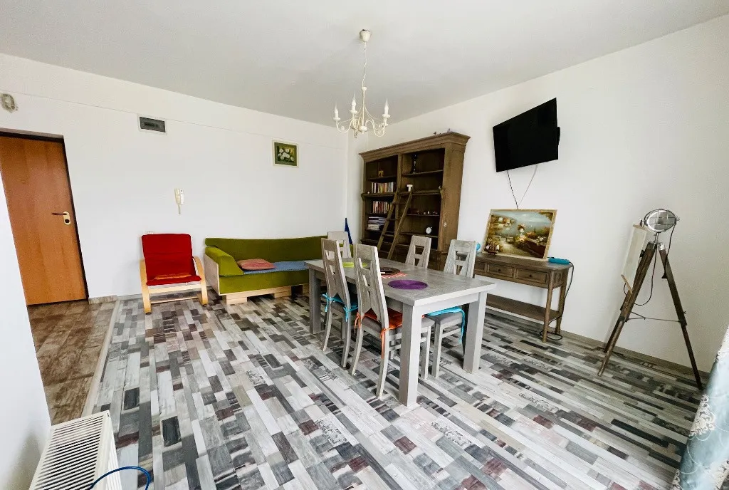 Proprietar - Vand apartament 3 camere in Gavana Platou