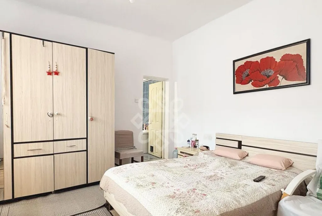 Casa cu teren 226 mp in Iosia