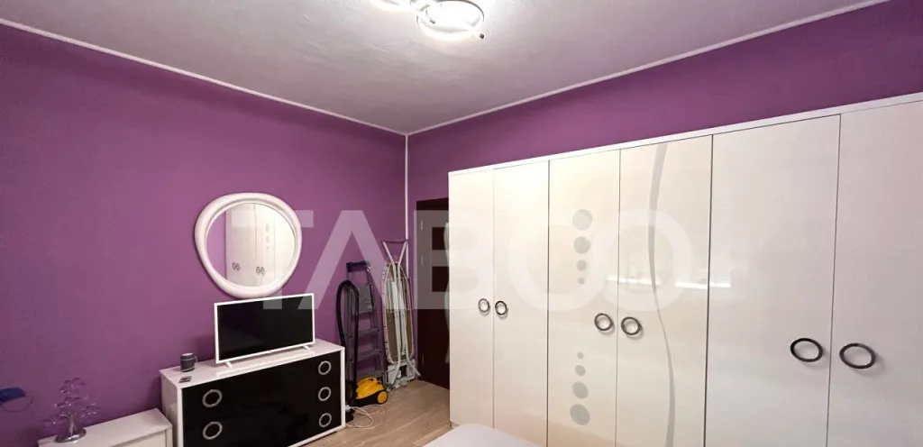 Apartament de vanzare decomandat parcare balcon Doamna Stanc