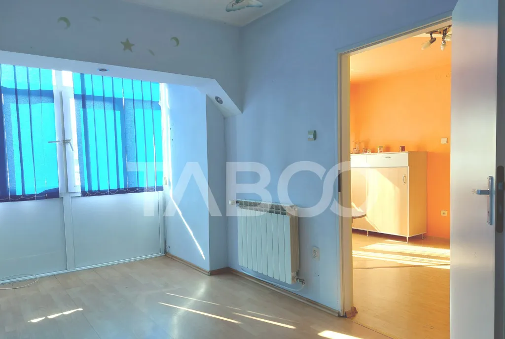 Pret Avantajos Apartament 50 mpu 2 camere etaj 3 pivnita Cis