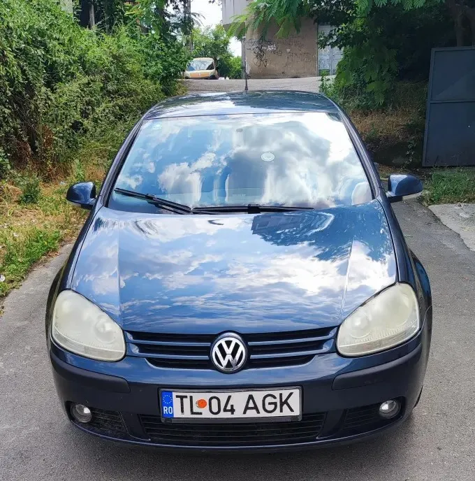 Volkswagen Golf V 2008 15 000 lei