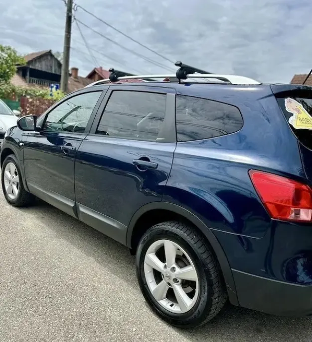 Nissan Qashqai 2 2009 7 locuri 3 700 eur