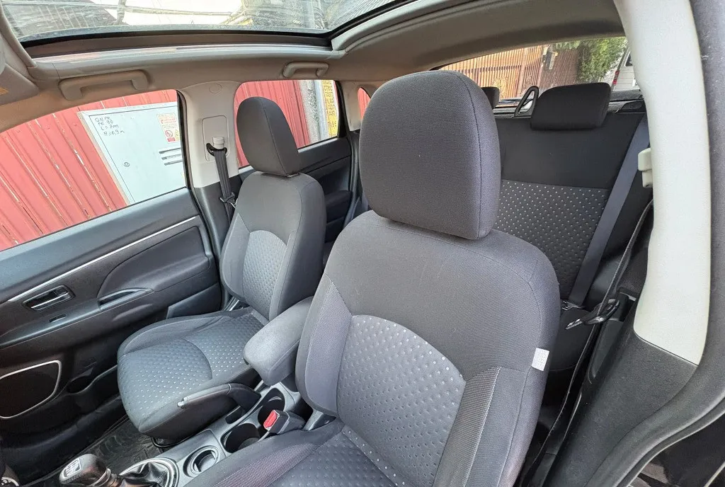 Mitsubishi ASX 1 6 2011 6 400 eur