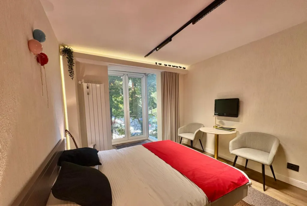 Victoriei Veronica Micle apartament 2 camere de inchiriat