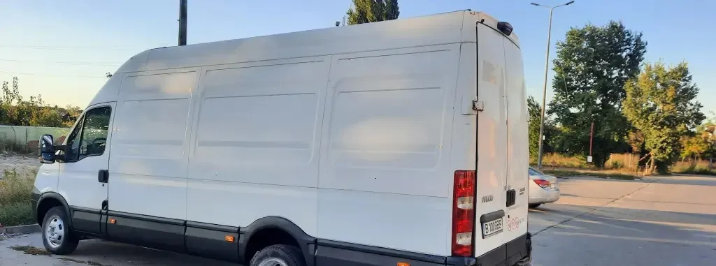Iveco Daily 3 0 HPI 6 Trepte An 2012 Punte dubla Cel mai lung 4 495 eur