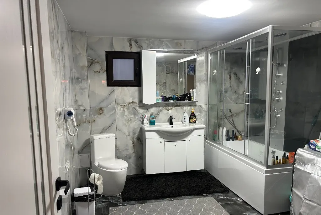 Vand casa sabareni