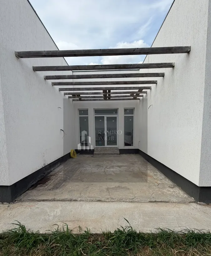 Casa 4 camere 107 mp Teren 412 mp