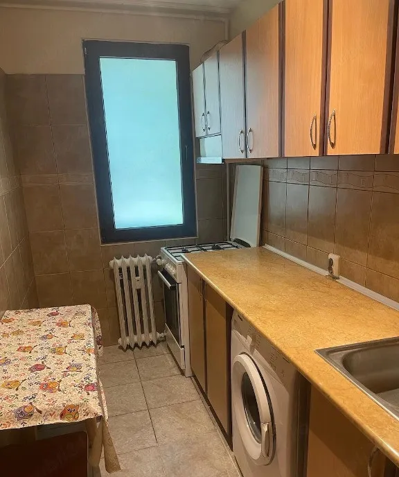 Giurgiului parter decomandat